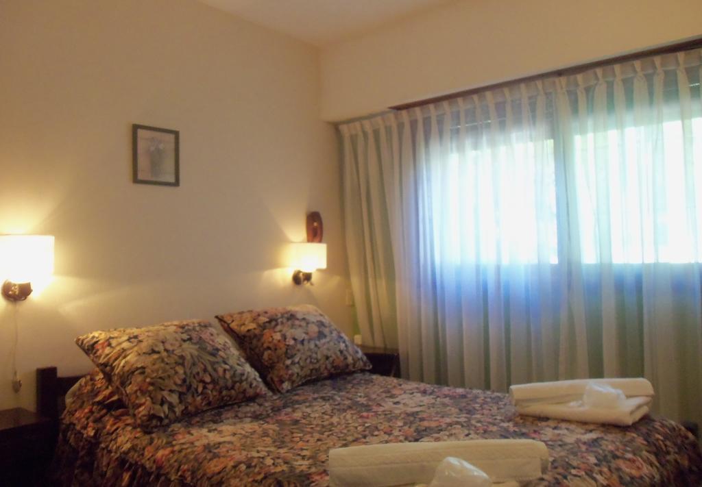 Dino'S Hotel Вилья-Хесель Номер фото