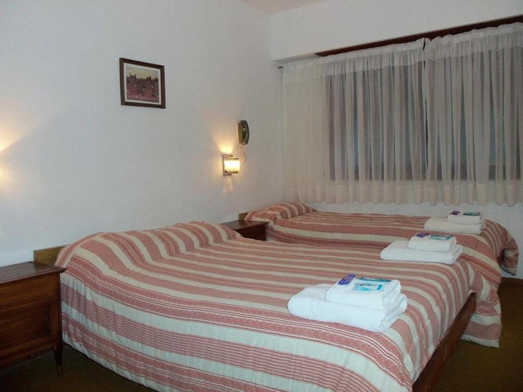 Dino'S Hotel Вилья-Хесель Номер фото